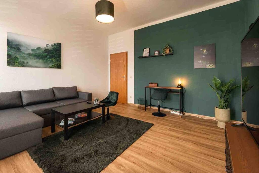 Ferienwohnung Bali Style Mit High Speed Wlan Und Gratis Parkplatz Гера Экстерьер фото